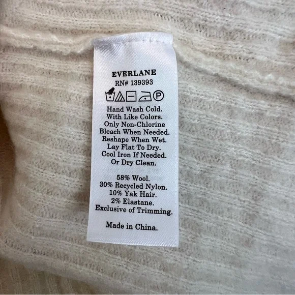 Everlane Yak Wool Mockneck Sweater Cream XS Cozy Neutral Contemporary Minimal - Picture 4 of 6